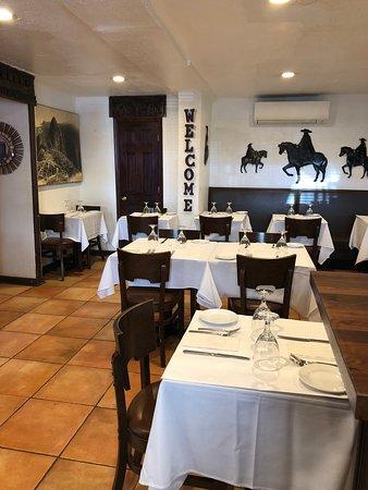 El Chalan Restaurant